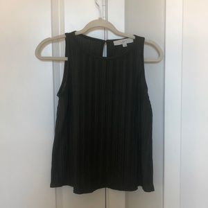 Green Loft sleeveless blouse